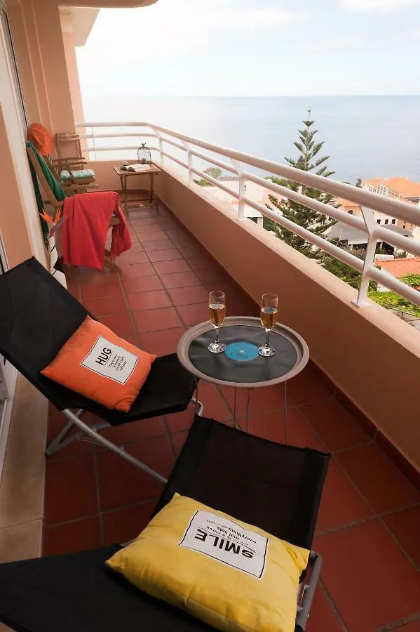 Apartamento Funchal Sunshineアパートメント アパート フンシャル